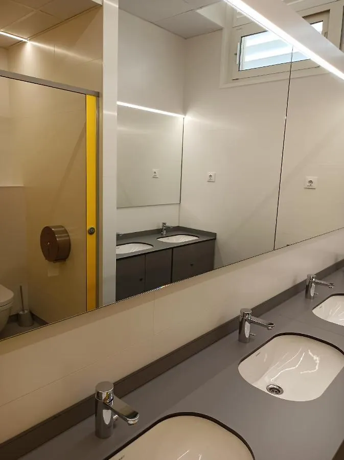 بيت شباب Alberg Barcelona Xanascat إسبانيا